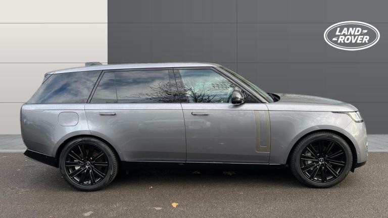 2025 Land Rover Range Rover 3.0 P400 HSE LWB 4dr Auto [7 Seat] ESTATE PETROL Automatic