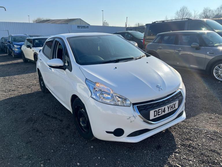 2014 Peugeot 208 1.2 VTi Access+ 5dr HATCHBACK PETROL Manual
