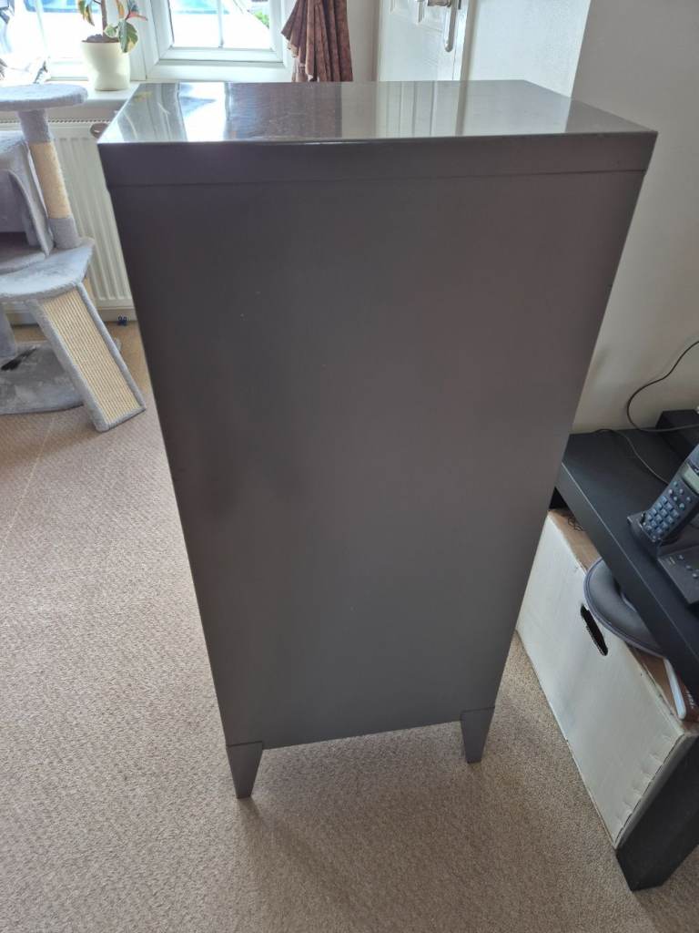 Stor ALL STEEL 12 drawer cabinet