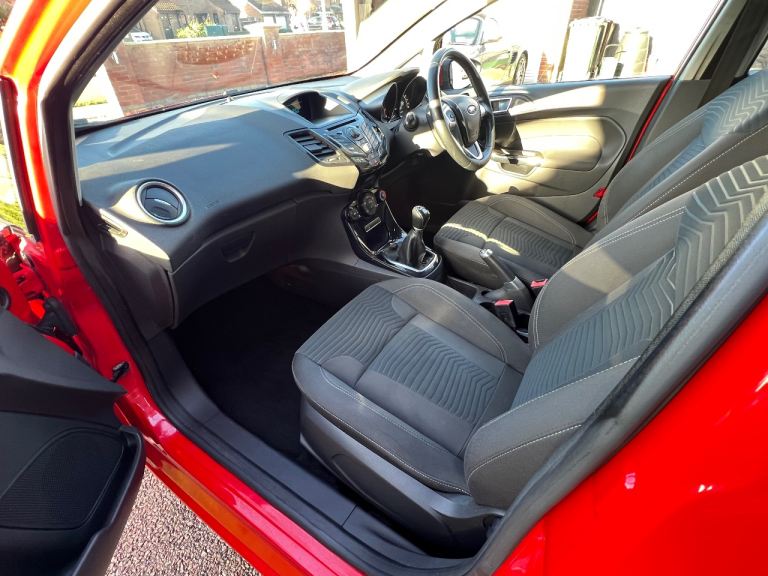 Ford Fiesta 1.0 Zetec – FSH – £20 Road Tax – 5 Door – Long MOT – Lovely Car