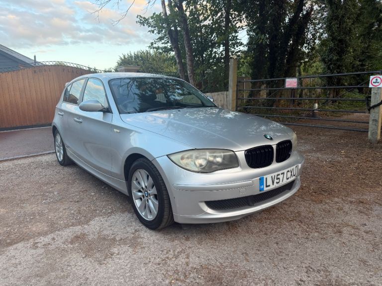 BMW, 1 SERIES, Hatchback, 2007, Manual, 1596 (cc), 5 doors