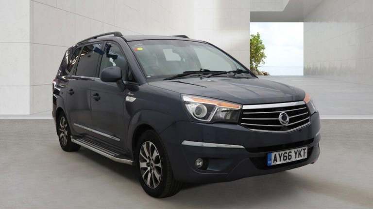 2016 Ssangyong Turismo 2.2D ELX MPV 5dr Diesel T-Tronic 4WD Selectable Euro 6 (178 ps) MPV Diesel...