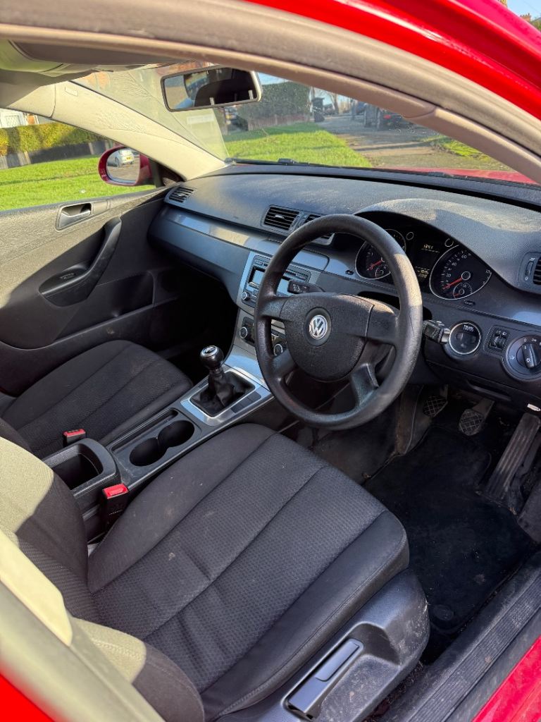 Volkswagen, PASSAT, Estate, 2010, Manual, 1968 (cc), 5 doors