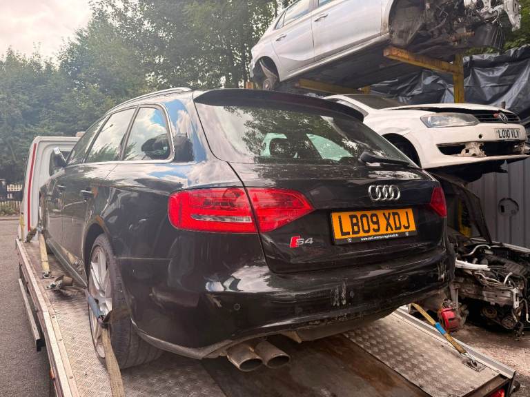 Breaking 2010 Audi S4 B8 3.0TFSI CAKA Avant Black Modified KW Coilovers- 1xBOLT