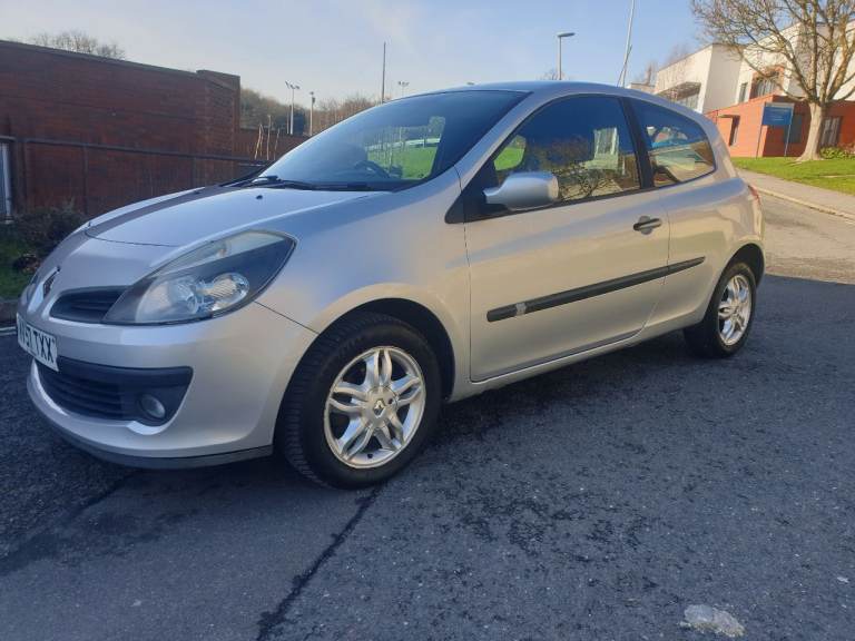 57 reg, Renault Clio, 2 keys, Mot, Drives Excellent