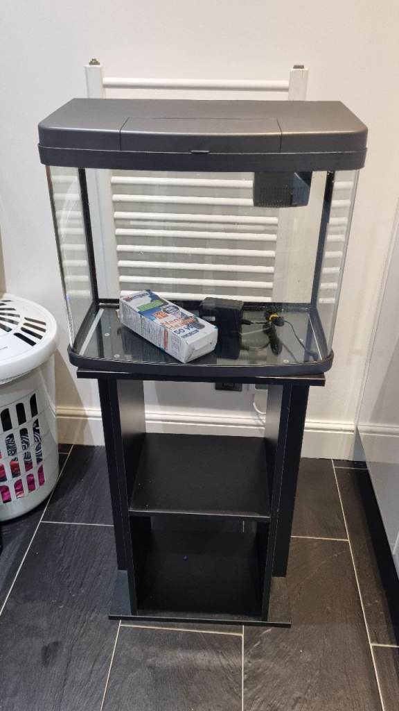 Aquarium 40 litres+ Stand+ Heater +Led Bulb