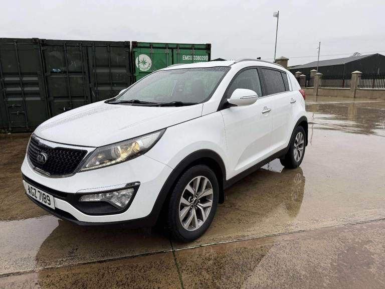 2016 kia sportage one owner from new 2keys Full service history 