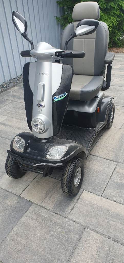 Can deliver today 8 mph Mobility Scooter – Good Condition, Black and Silver