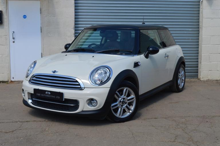 2013 MINI Hatch 1.6 Cooper D 3dr HATCHBACK Diesel Manual