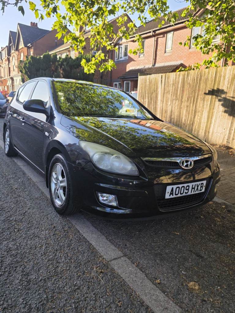 Hyundai, I30, Hatchback, 2009, Manual, 1396 (cc),1.4 petrol ULEZ FREE, CHEAP INSURANCE GROUP 13E.
