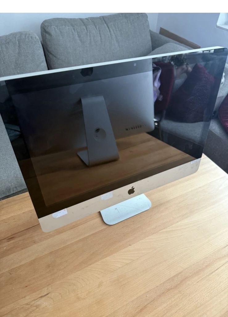 Apple Macbook Pro Core i5 2.3 13" (Mid 2017) 8GB 128GB Silver