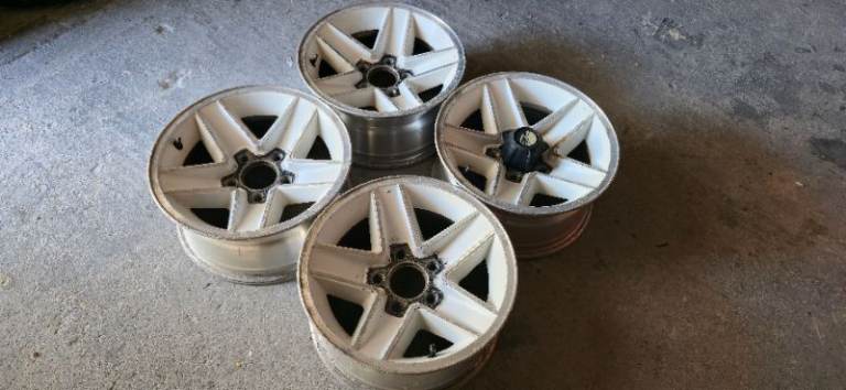 15" OEM CHEVROLET CAMARO Z28 (1982-1992) WHITE 5 SPOKE WHEELS