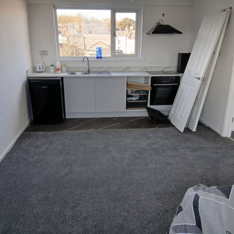 1 Bed Flat for Rent 