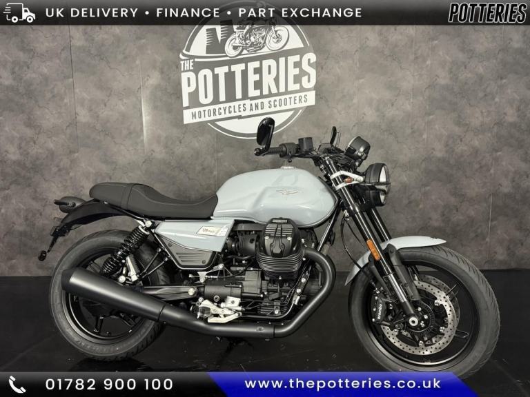 Moto Guzzi V7 Sport 2025 **official Moto Guzzi Dealer in Stoke On Trent!**