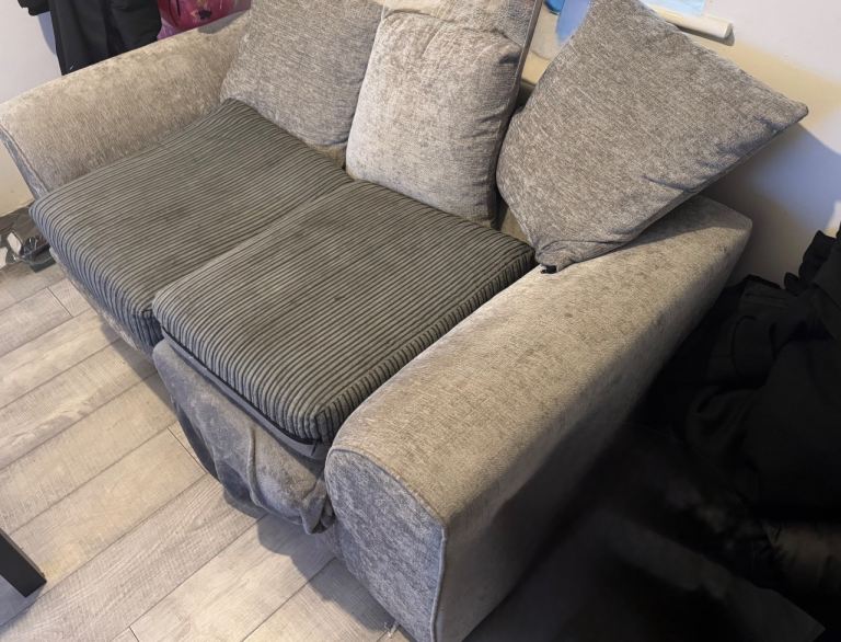 Sofa 2 seater 