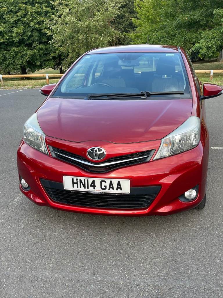 Toyota, YARIS, Hatchback, 2014, Manual, 1329 (cc), 5 doors