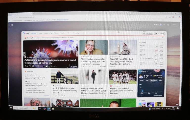 All-in-one Dell Optiplex 7440 AiO 23.8" PC (Windows 11, Intel Core i5 6500, 256GB SSD)