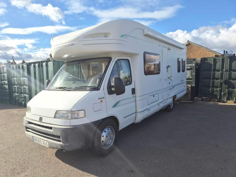 Bessacarr E765 Coachbuilt Motorhome 2000 [H9X]