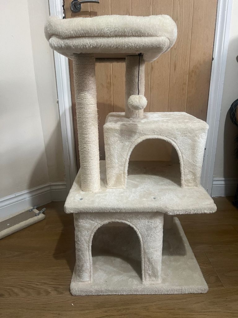 Cat Tree Tower with Scratch post and Climbing Indoor Activity 