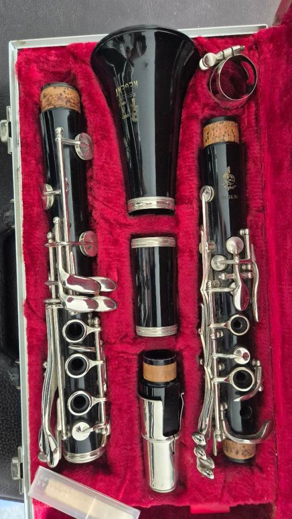 Vintage Boosey and Hawkes Clarinet 