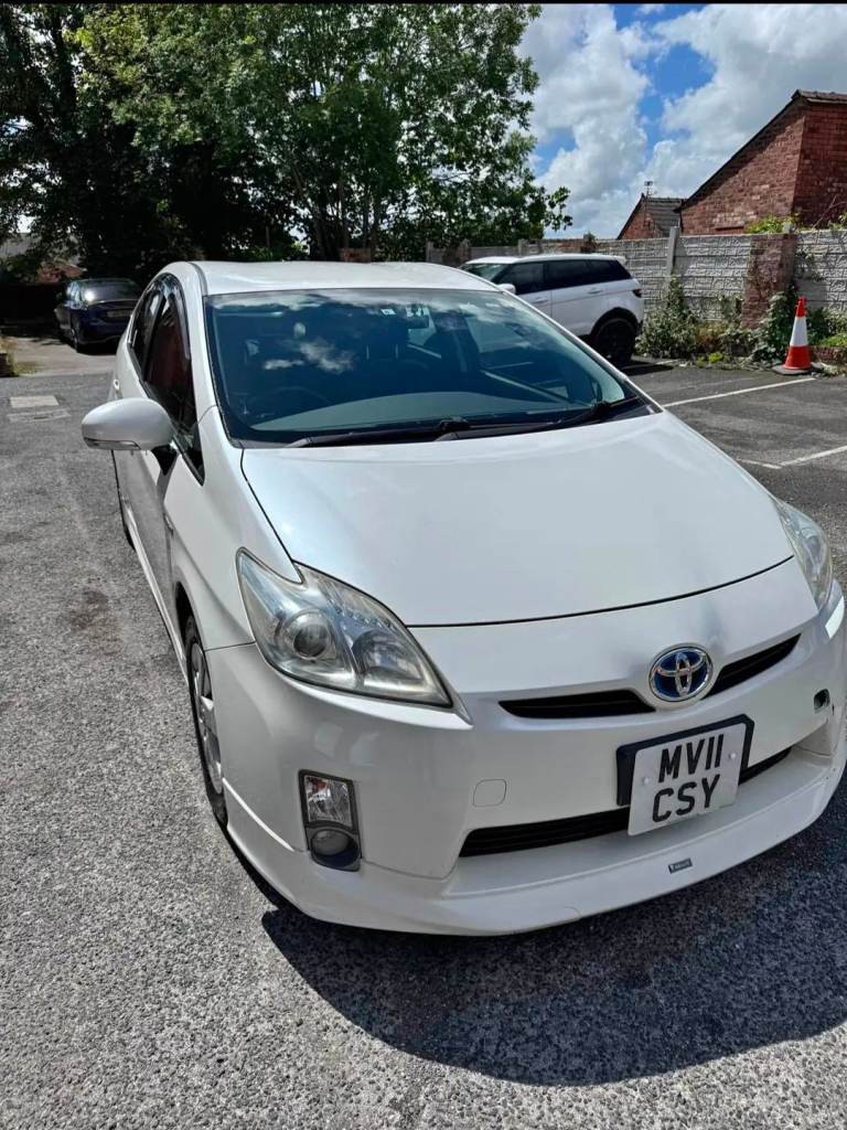 Toyota, PRIUS HYBRID, 2011, 1797 (cc)