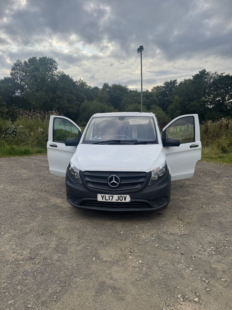 Mercedes-Benz, VITO, Panel Van, 2017, Manual, 1598 (cc).