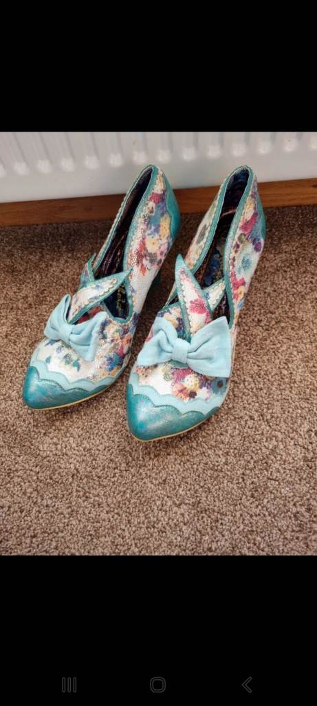 BNWOB Ladies Size 8 EU 42 Stunning Heeled Shoes By Irregular Choice