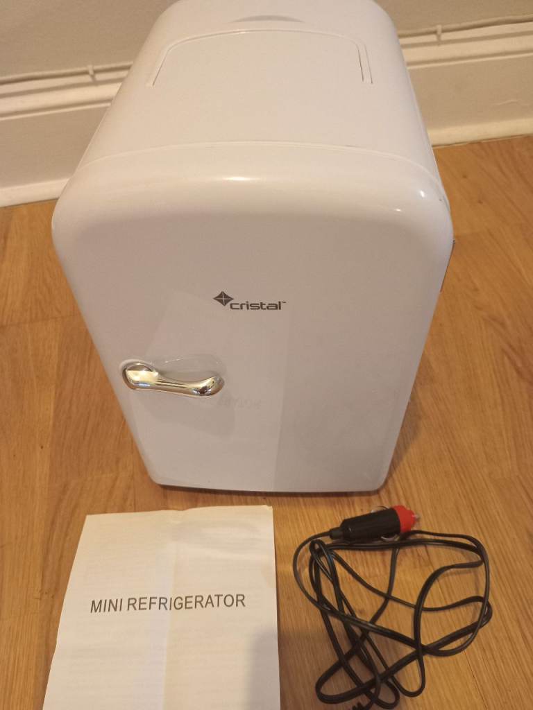 image for 12V mini fridge
