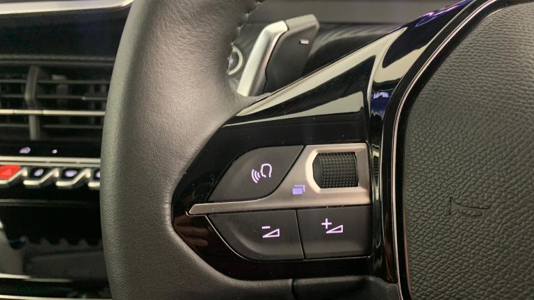 2025 Peugeot 208 1.2 Hybrid 100 Allure 5dr e-DSC6 HATCHBACK PETROL Automatic