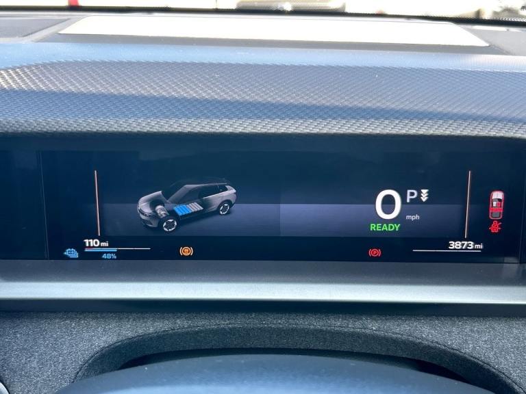  Vauxhall Grandland Electric 73kwh Ultimate Suv 5dr Electric Auto 213 Ps