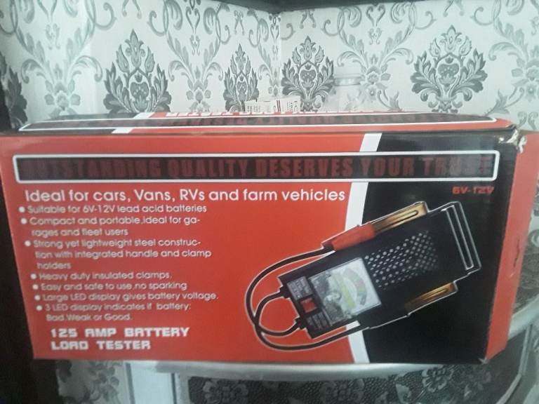 Vehicle battery tester 12v or 6v as led display heavy duty croc clips new in box bargain 