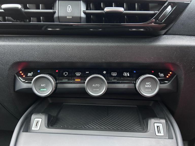 2022 Citroen e-C4 50kWh C-Series Edition Auto 5dr (7.4kW Charger) HATCHBACK Electric Automatic