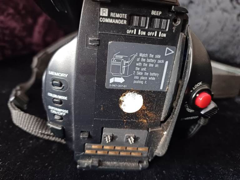 SONY CCD FX500E VIDEO CAMCORDER SPARES OR REPAIR 