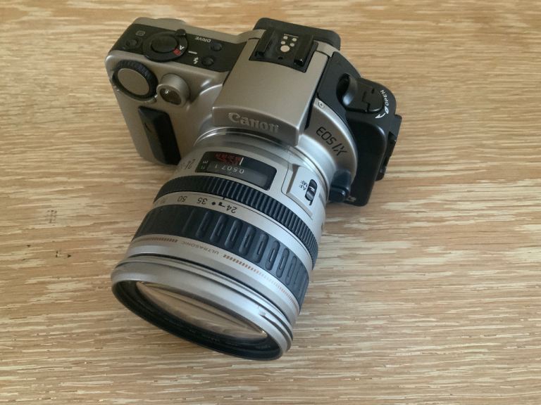 Canon EOS IX Digital Camera 