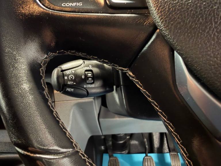 2022 72 VAUXHALL VIVARO 2.0 TURBO D 3100 ELITE L1 H1 EURO 6 145 BHP * 30,884 ELI