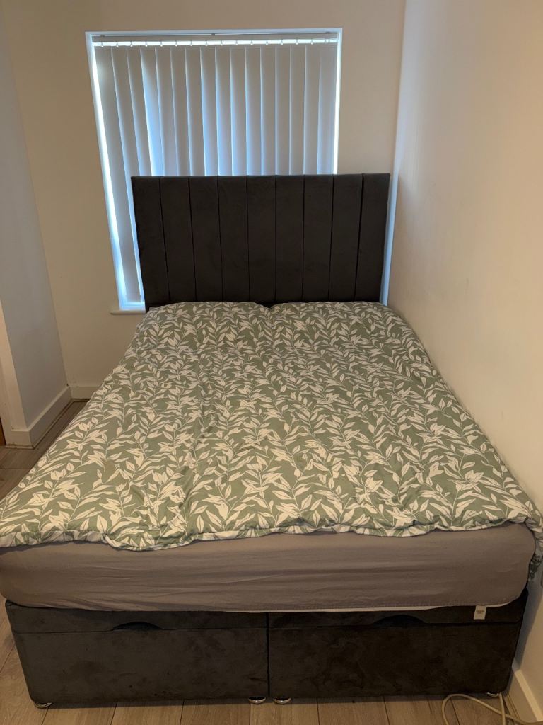 Double Ottoman Bed W/ Mattress 