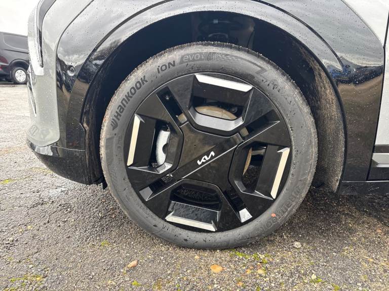 2025 Kia EV3 148kW GT-Line S 81.4kWh 5dr Auto ESTATE ELECTRIC Automatic