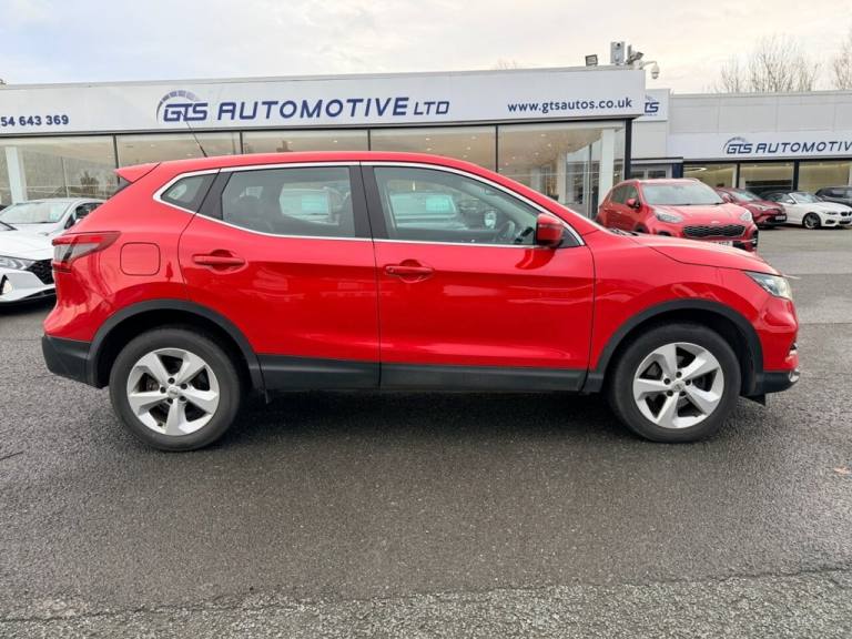 2017 Nissan Qashqai 1.2 DIG-T ACENTA 115 BHP HATCHBACK Petrol Manual