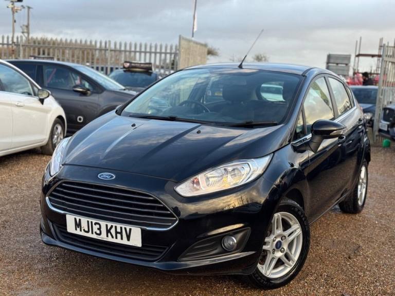 2013 Ford Fiesta 1.6 Zetec 5dr Powershift HATCHBACK PETROL Automatic