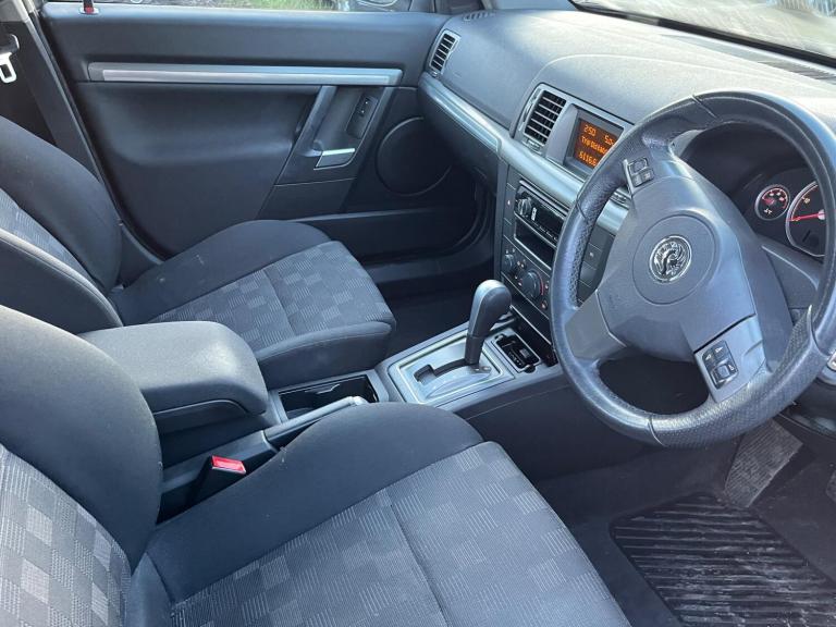 2007 Vauxhall Vectra 1.9 CDTi SRi [150] 5dr Auto HATCHBACK DIESEL Automatic