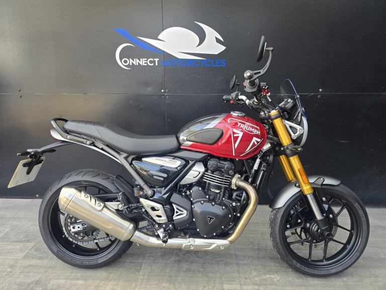 TRIUMPH SPEED 400 2024 LOW MILEAGE HPI CLEAR