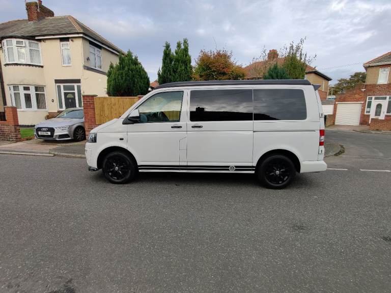 VW T5.1 Transporter 2.0 Tdi 102 Bhp T28 SWB Pop Top 4 Berth Campervan