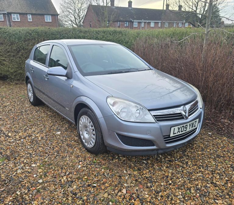 2009 Vauxhall Astra 1.8i VVT Life 5dr Auto [AC] HATCHBACK Petrol Automatic