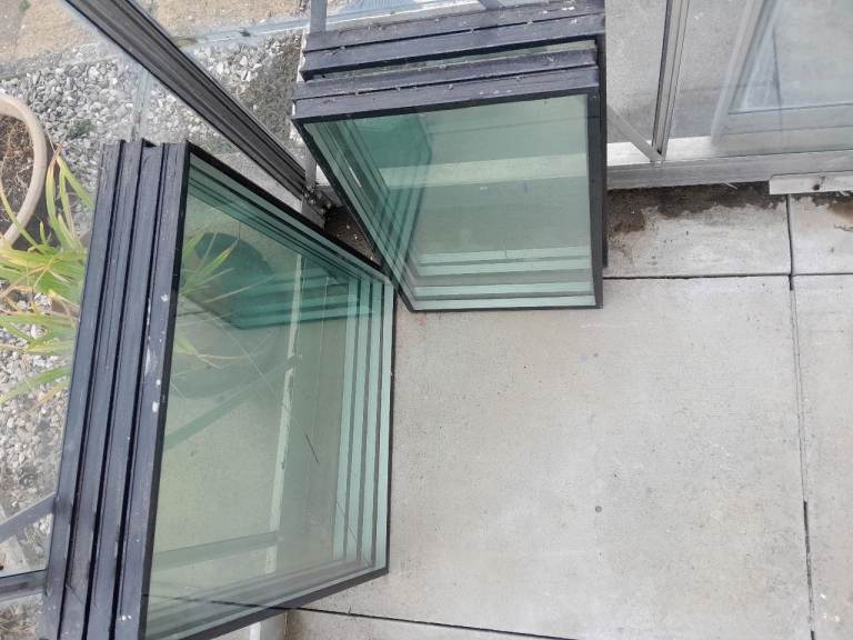 Double glazed window panels.