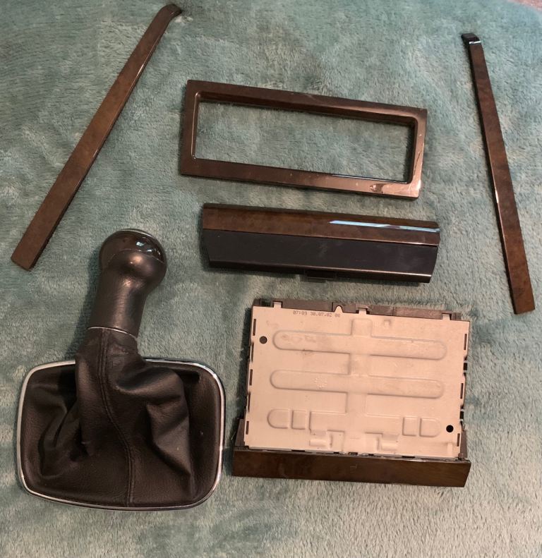 Golf MK4 dash kit. 