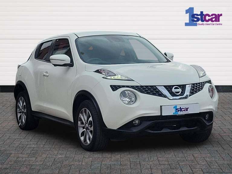 2017 Nissan Juke Tekna Dig-T SUV/Crossover Petrol Manual