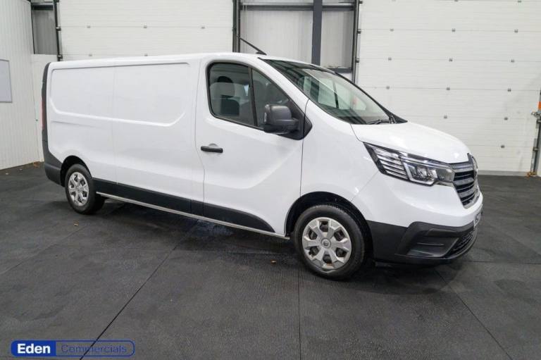 2023 73 RENAULT TRAFIC 2.0 DCI BLUE LL30 START L2 H1 EURO 6 (130 PS) DIESEL