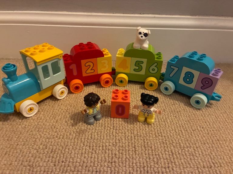 Lego Duplo number train