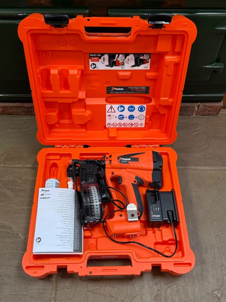 Paslode IM45 GN Gas Coil Nail Gun
