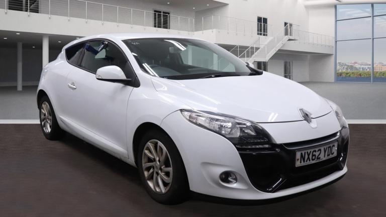 2012 62 RENAULT MEGANE 1.6 16V DYNAMIQUE TOMTOM 3 DOOR PETROL MANUAL PEARL WHITE